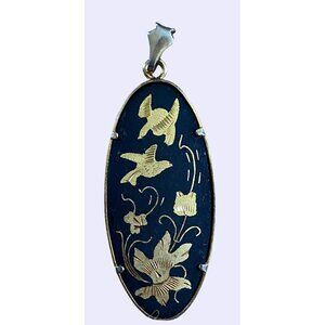 Beautiful bird and floral gold etched siam neillo work pendant